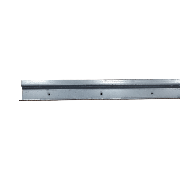 Galvaniseret spændejern til kantgummi - 3 x 77 x 3000 mm.