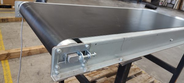 Transportbånd med langriflet bånd - 1400 x 500 mm. - Image 2