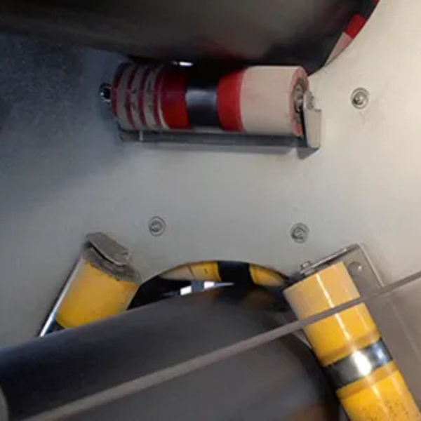 Rørtransportbånd : Pipe Conveyor